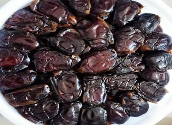 تصویر 4 از قیمت خرید خرما کبکاب سطلی + فروش ویژه